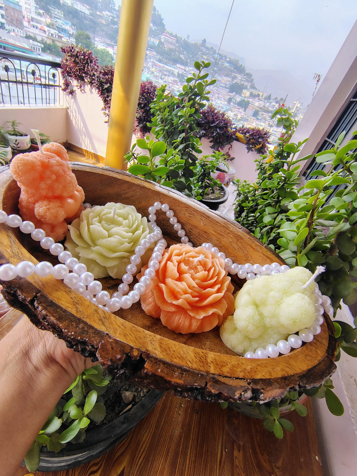 Wooden Tray with 4 Color Rose Candles