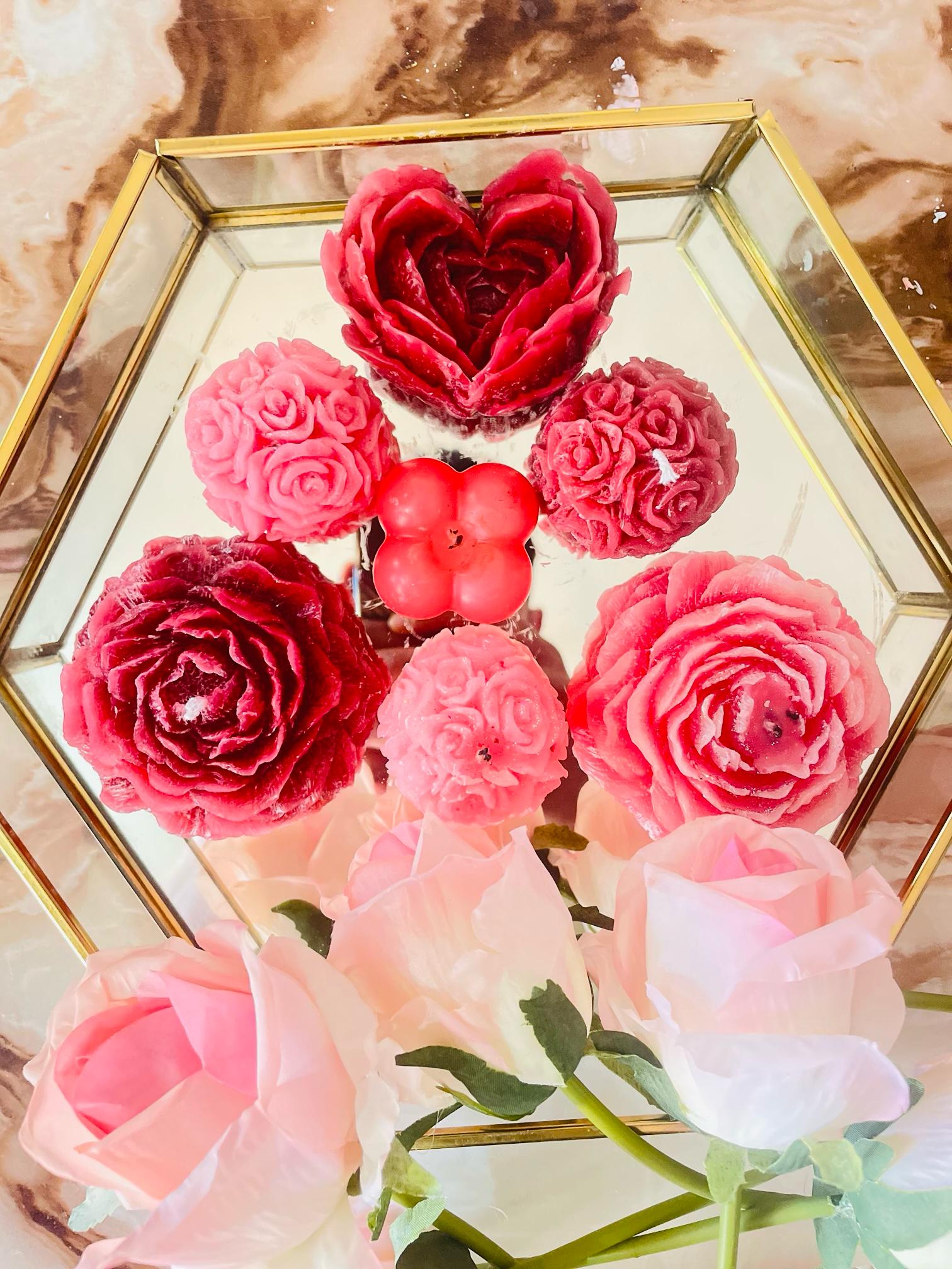 Hexagonal Tray with Red Rose Candles